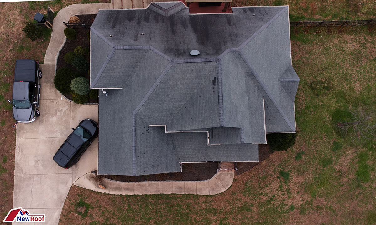 Featured image for “Expert Tips for Choosing the Right Roofing Contractor in Charlotte NC”